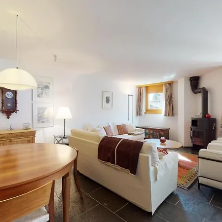 Apartmán Abitaziun Suot Chesas -